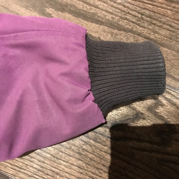 Ladies Authentic Canada Goose Jacket - Picture 5 of 6